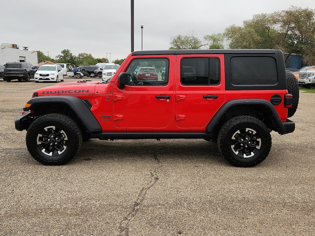 Used 2025 Jeep Wrangler Rubicon 4x4