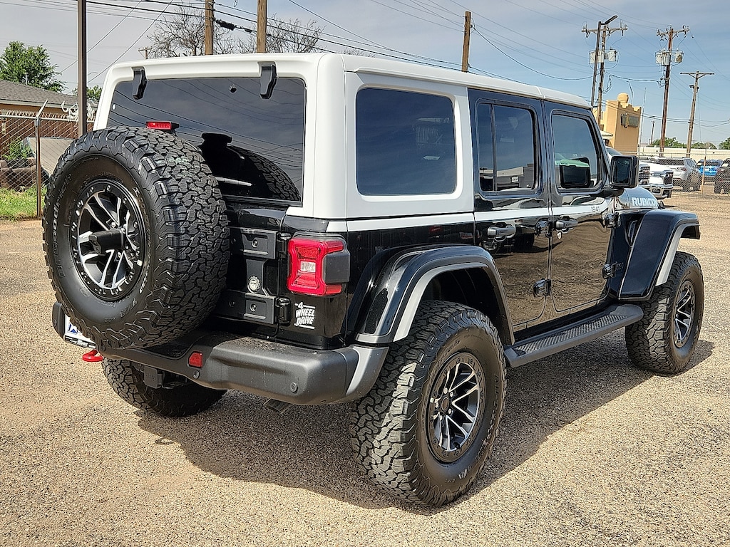 New 2026 Jeep Wrangler 4-DOOR RUBICON Sport Utility