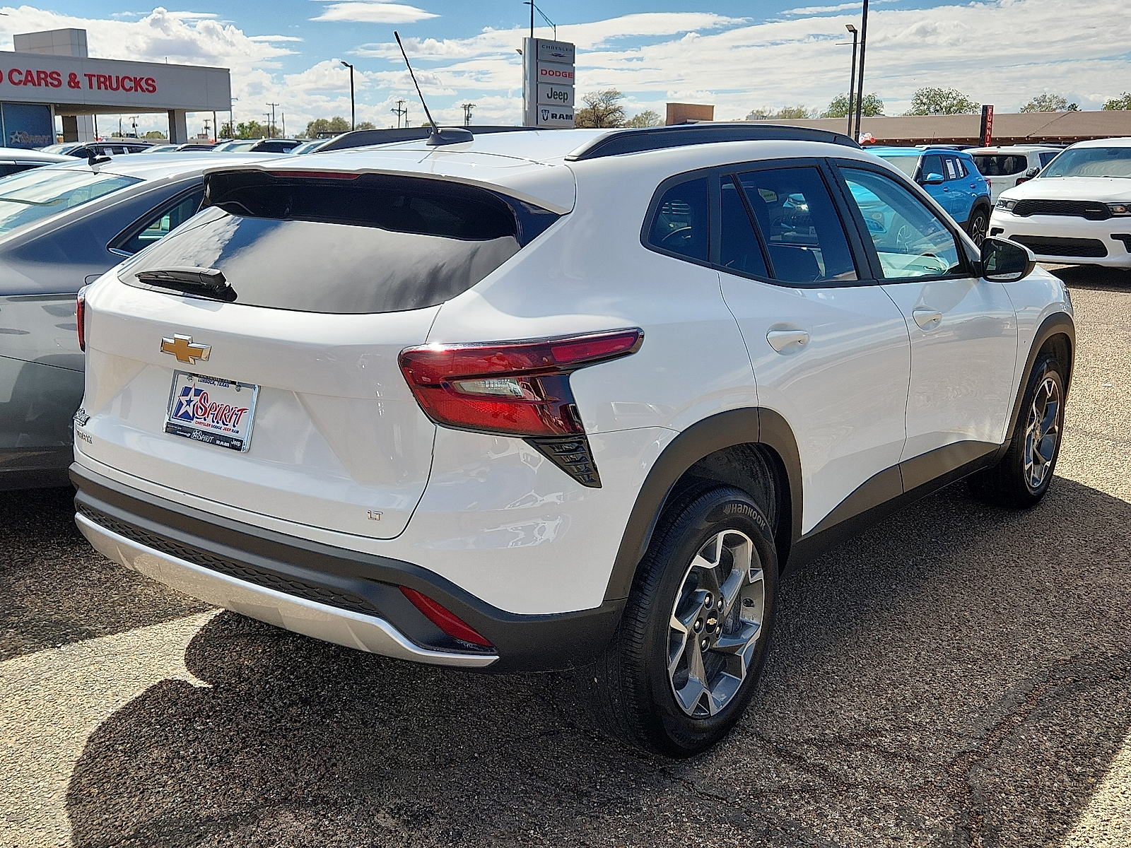 Used 2025 Chevrolet Trax LT Front-Wheel Drive