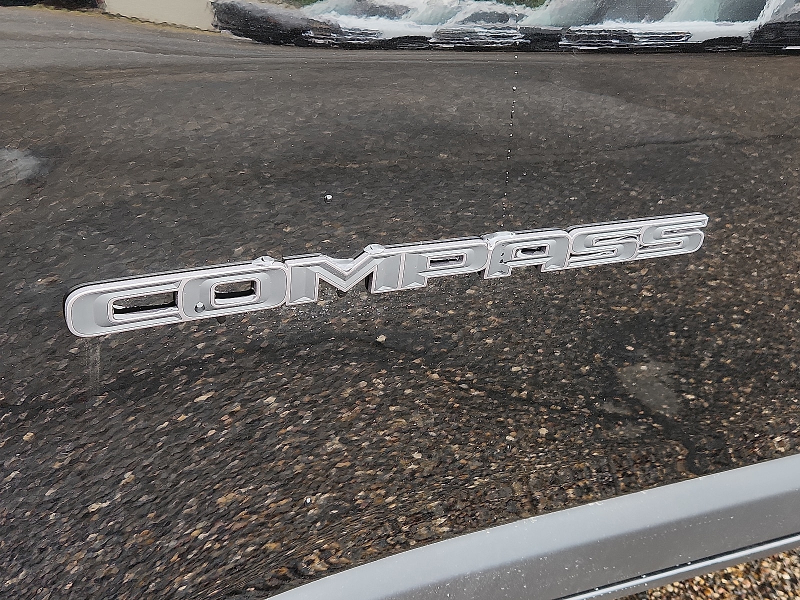 2025 Jeep Compass Limited - Photo 8