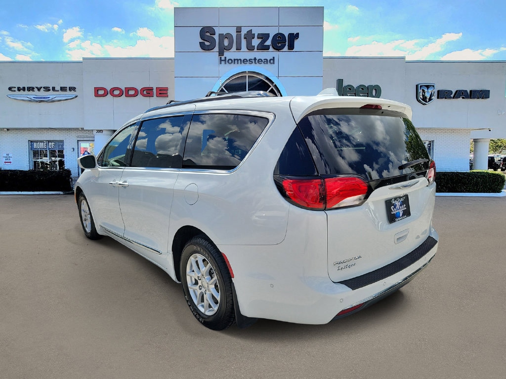 2020 Chrysler Pacifica Touring L - photo 3