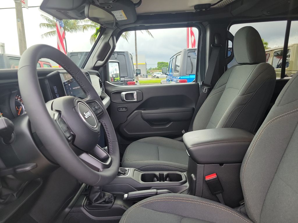 2025 Jeep Wrangler 4-Door Sport S - Photo 15