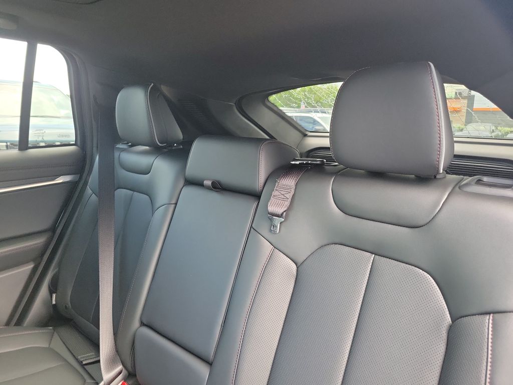 2025 Jeep Wagoneer S Limited - Photo 16