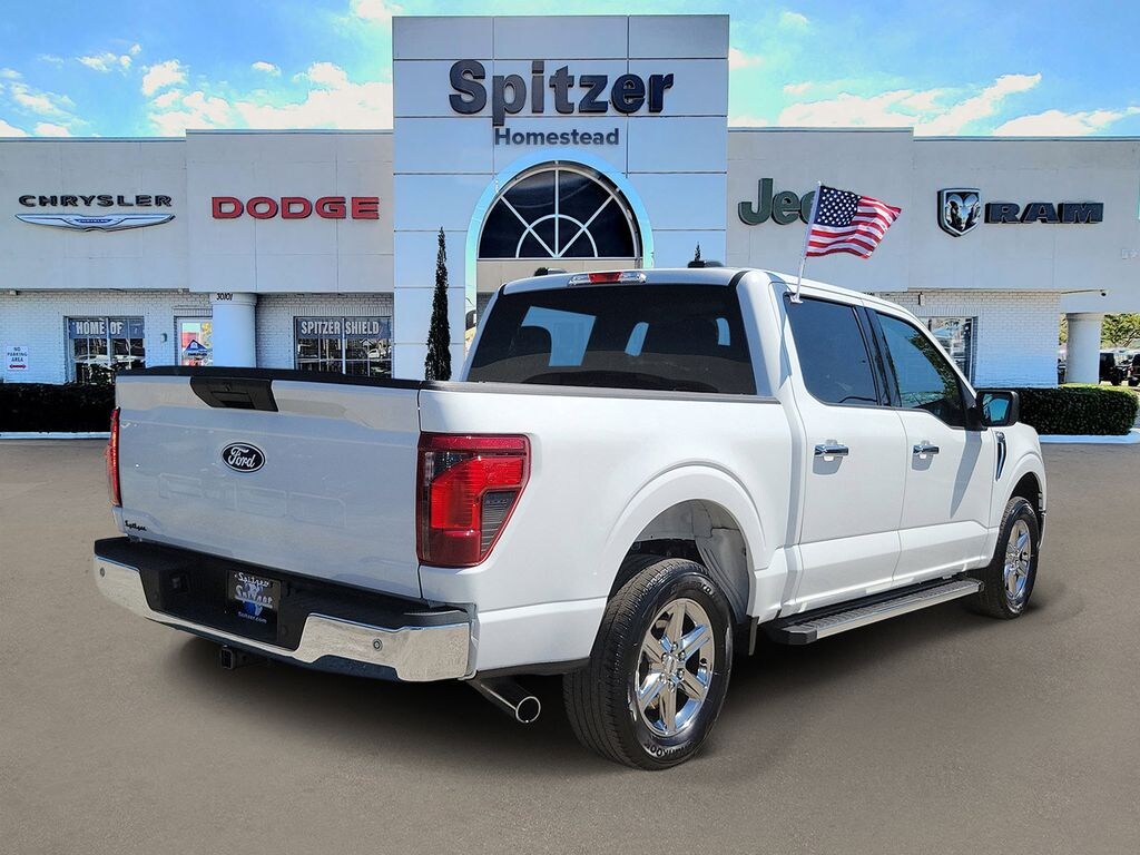 Used 2025 Ford F-150 XLT Truck 2025 Ford F-150 XLT - photo 2