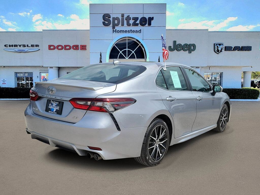 Used 2024 Toyota Camry SE Sedan