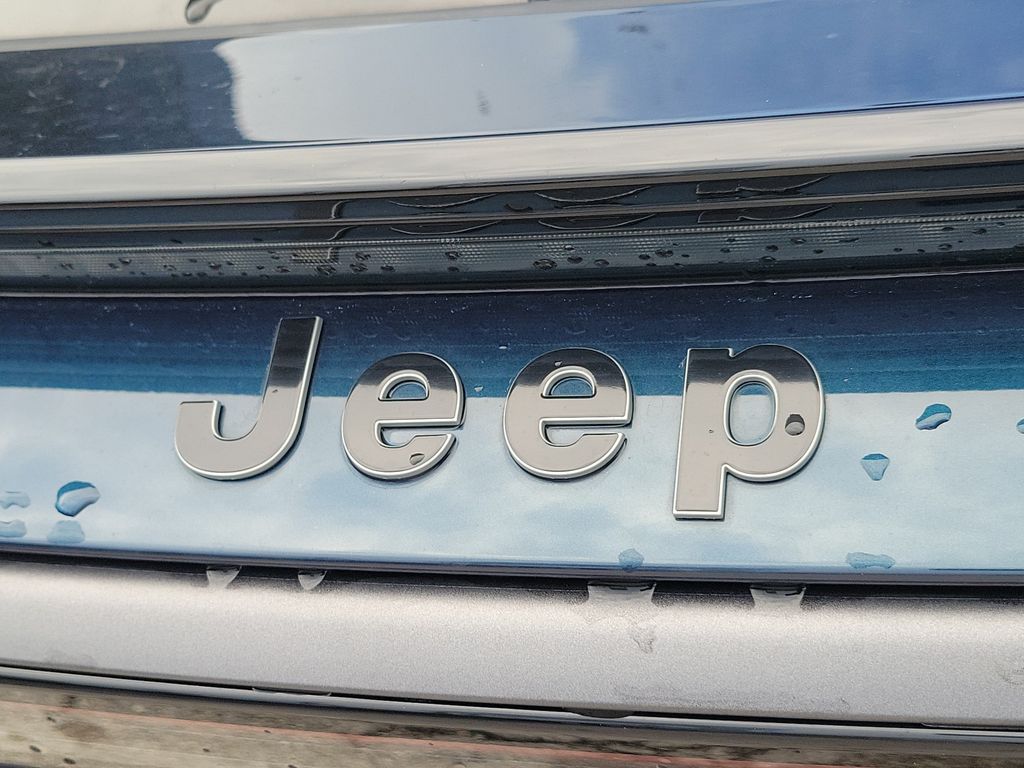 2025 Jeep Wagoneer S Limited - Photo 6