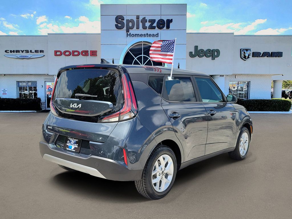 Used 2024 Kia Soul LX with VIN KNDJ23AU3R7898325 for sale in Homestead, FL