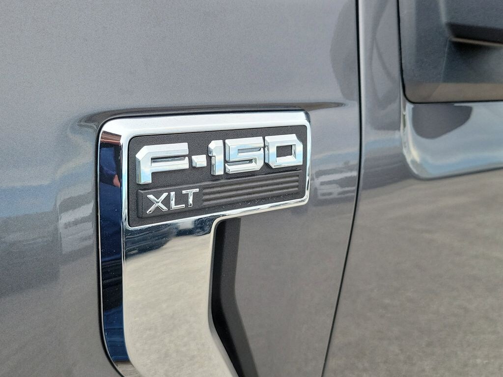 Used 2025 Ford F-150 XLT Truck 2025 Ford F-150 XLT - photo 4