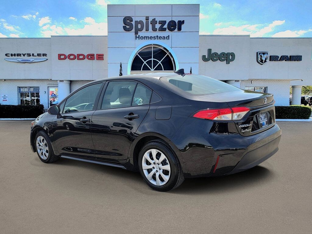 Used 2024 Toyota Corolla LE Sedan