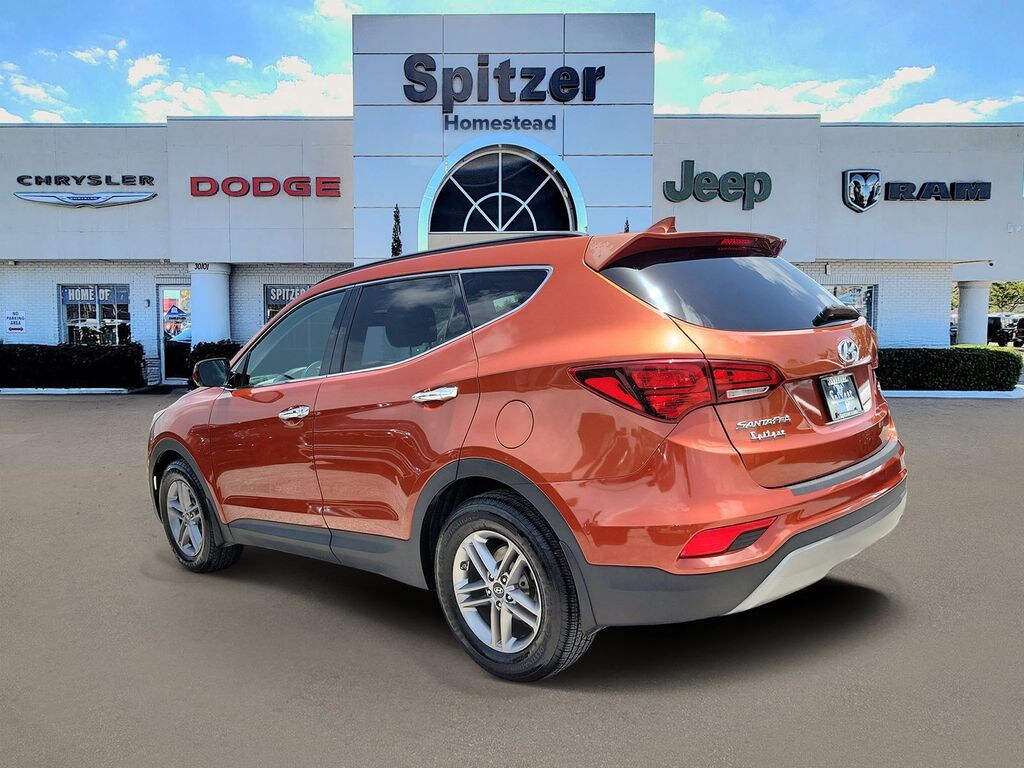 Used 2017 Hyundai Santa Fe Sport 2.4 Base SUV 2017 Hyundai Santa Fe Sport 2.4 Base - photo 3