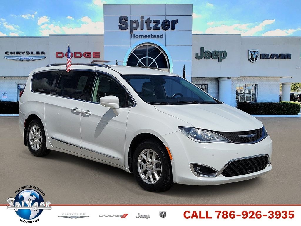 2020 Chrysler Pacifica Touring L - photo 1