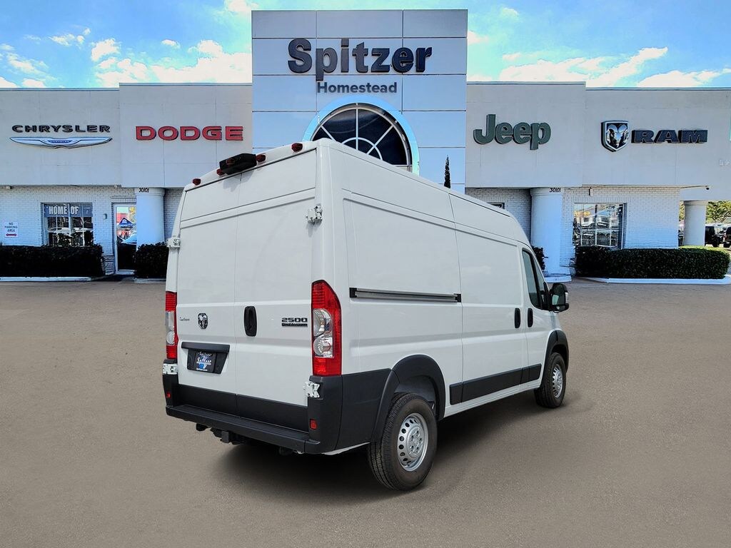 2026 Ram ProMaster High Roof - photo 2