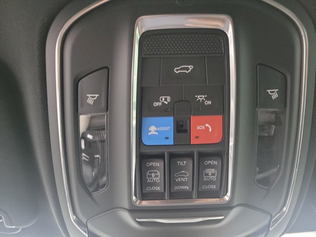 2025 Jeep Wagoneer S Limited - Photo 23