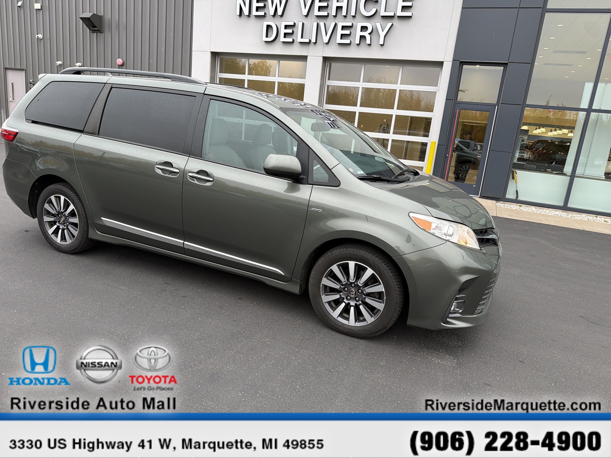 2018 Toyota Sienna XLE