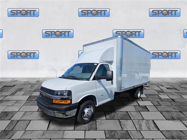 2024 Chevrolet Express 3500 Work Van Cab/Chassis