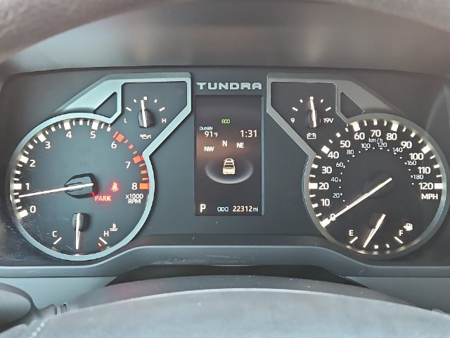 2025 Toyota Tundra SR5 - Photo 27