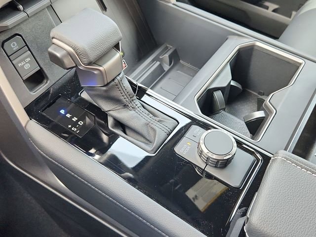 2026 Toyota Tundra Limited - Photo 25
