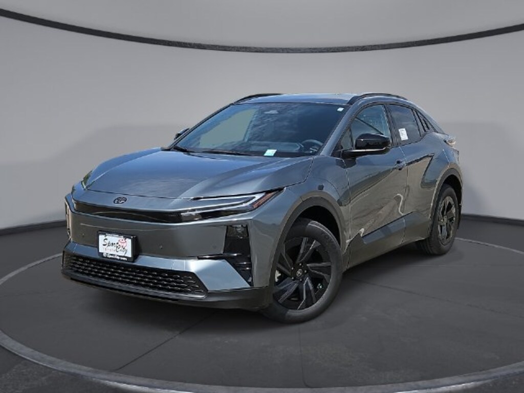 New 2026 Toyota C-HR SE SUV