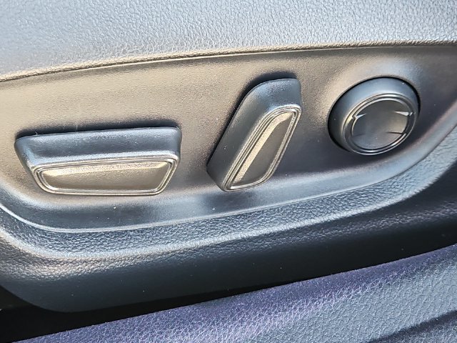 2023 Toyota Camry LE - Photo 15