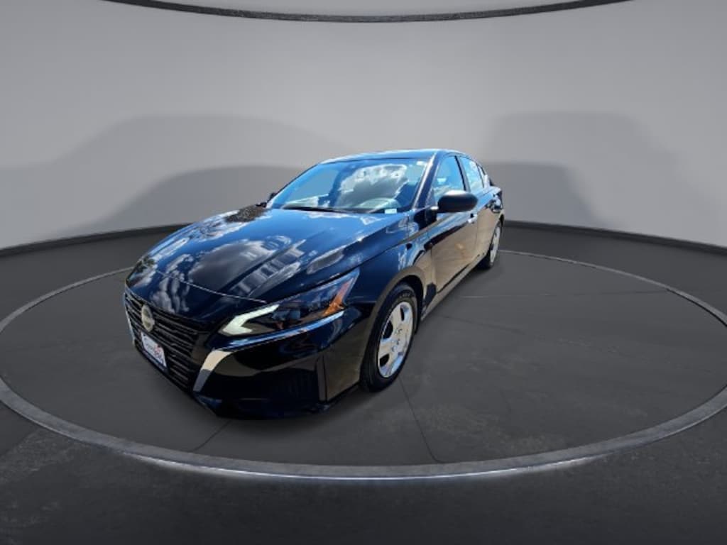 Used 2024 Nissan Altima 2.5 S Sedan