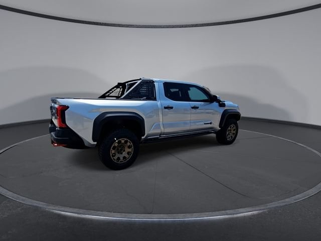 2026 Toyota Tacoma Trailhunter - Photo 8