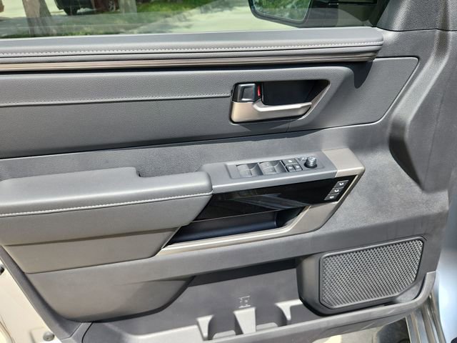 2026 Toyota Tundra Limited - Photo 15