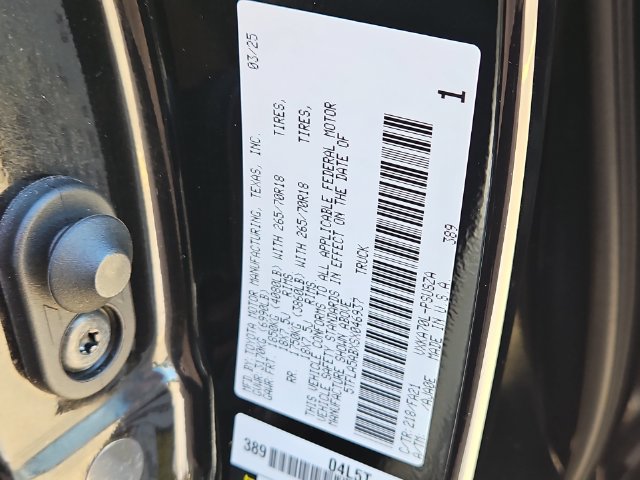2025 Toyota Tundra SR5 - Photo 29