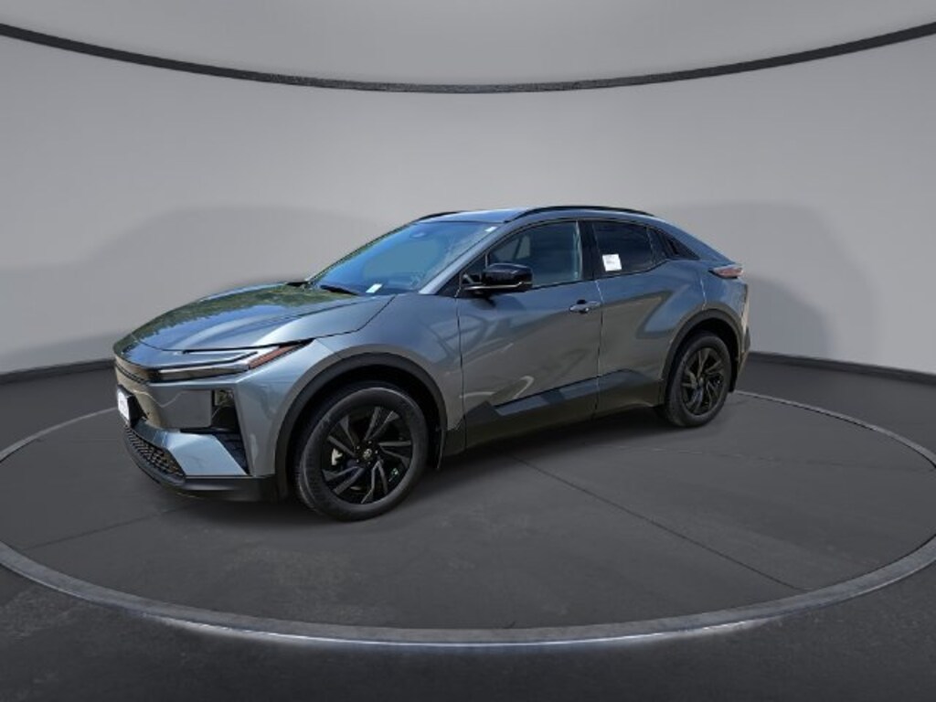 New 2026 Toyota C-HR SE SUV