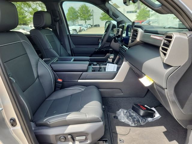 2026 Toyota Tundra Limited - Photo 19