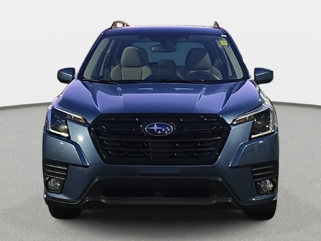 Used 2023 Subaru Forester Premium SUV