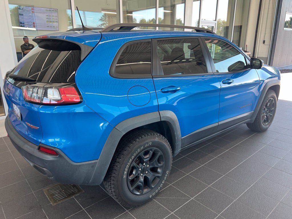 Used 2021 Jeep Cherokee Trailhawk SUV