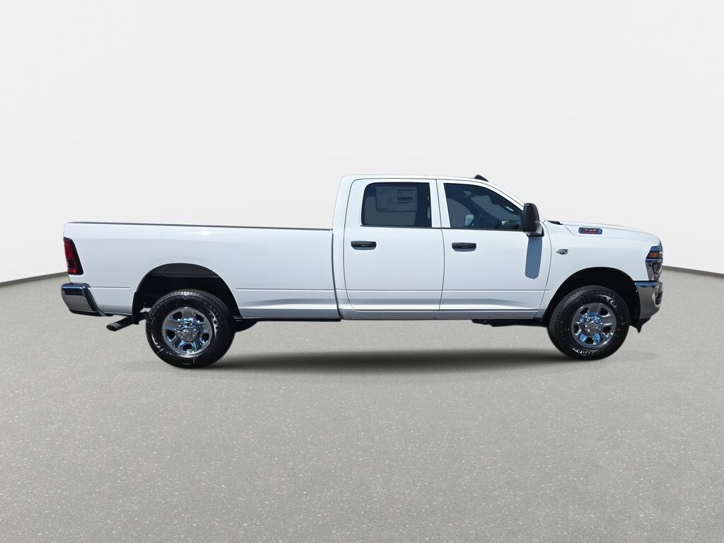 New 2027 Ram 3500 TRADESMAN CREW CAB 4X4 8' BOX Pickup