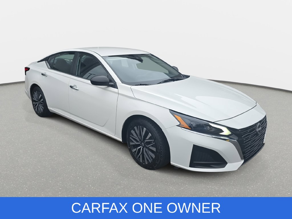 Used 2025 Nissan Altima 2.5 SV Sedan