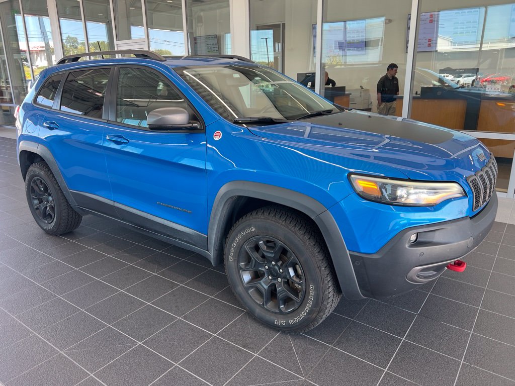 Used 2021 Jeep Cherokee Trailhawk SUV