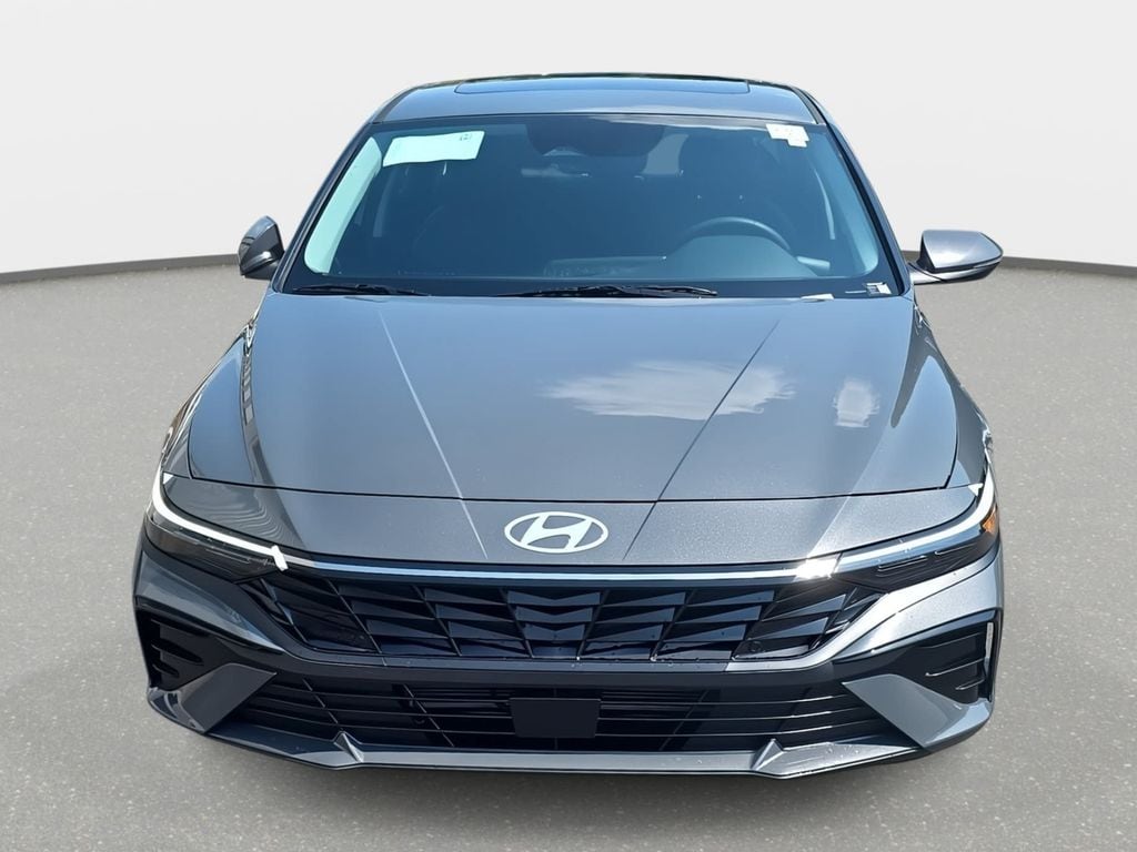 New 2026 Hyundai Elantra Limited Sedan