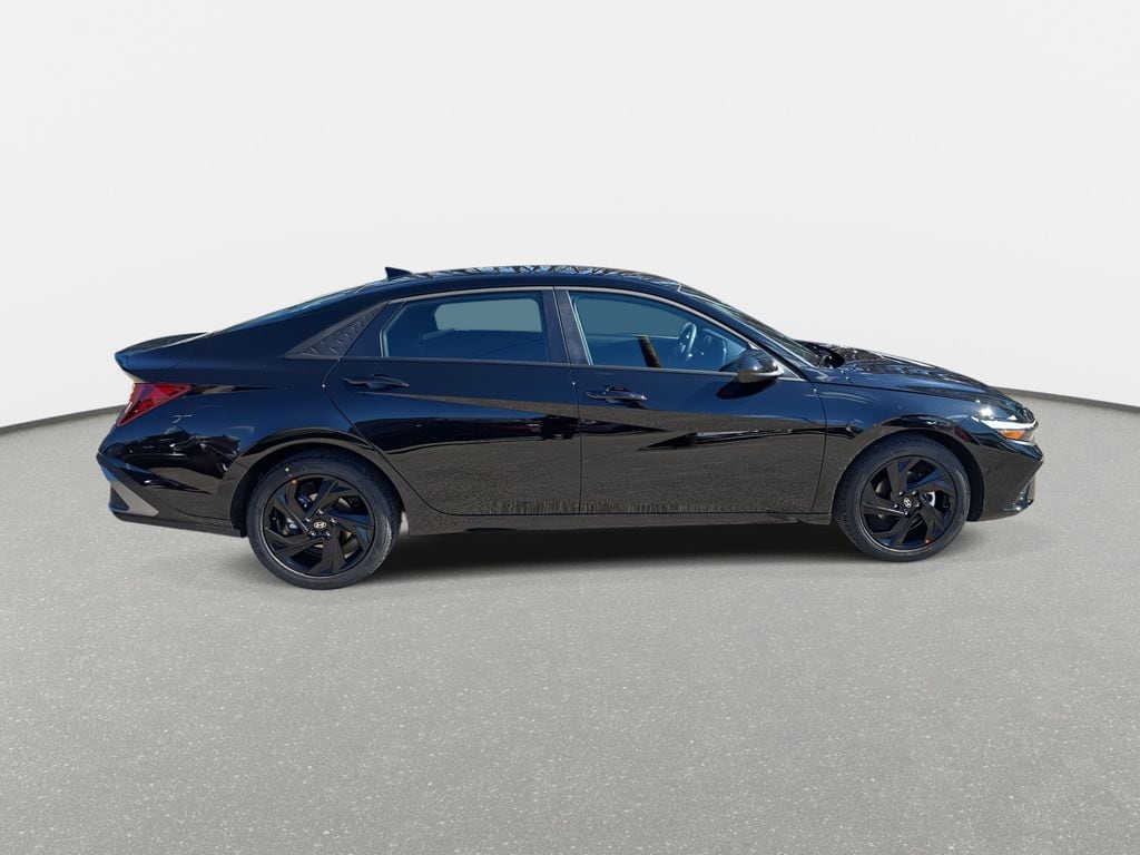 New 2026 Hyundai Elantra SEL Sport Sedan
