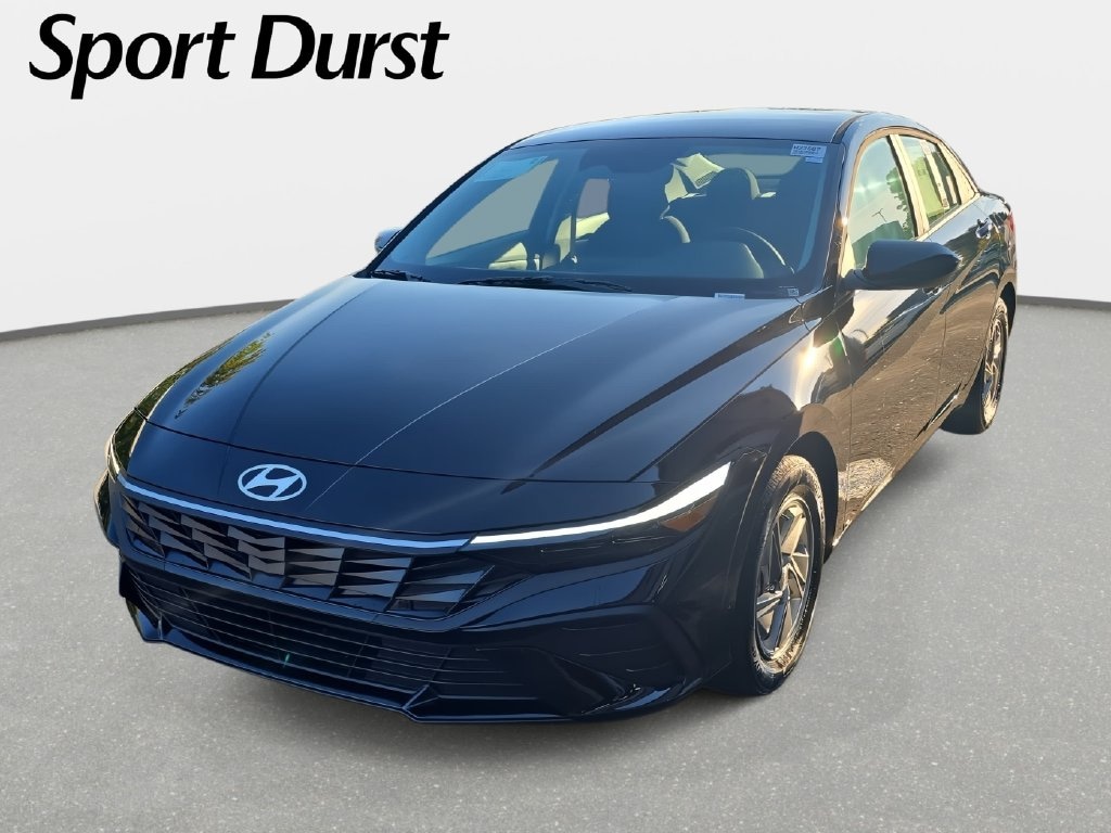 New 2026 Hyundai Elantra SE Sedan