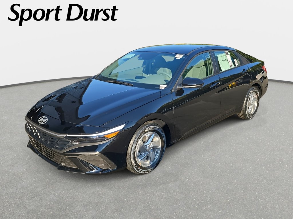 New 2026 Hyundai Elantra SE Sedan