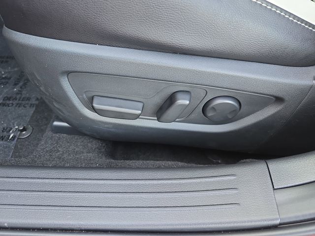 2026 Mazda CX-50 Premium - Photo 29