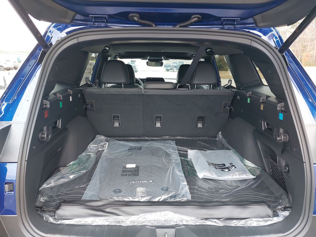2026 Subaru Outback Limited - Photo 11