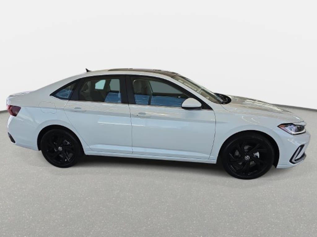 New 2027 Volkswagen Jetta 1.5T SE Sedan