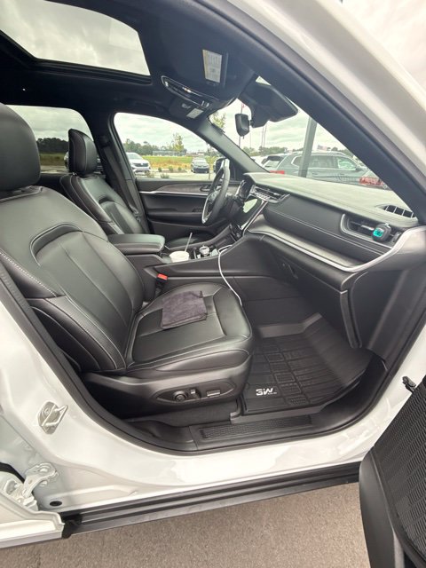 Used 2024 Jeep Grand Cherokee L Limited SUV