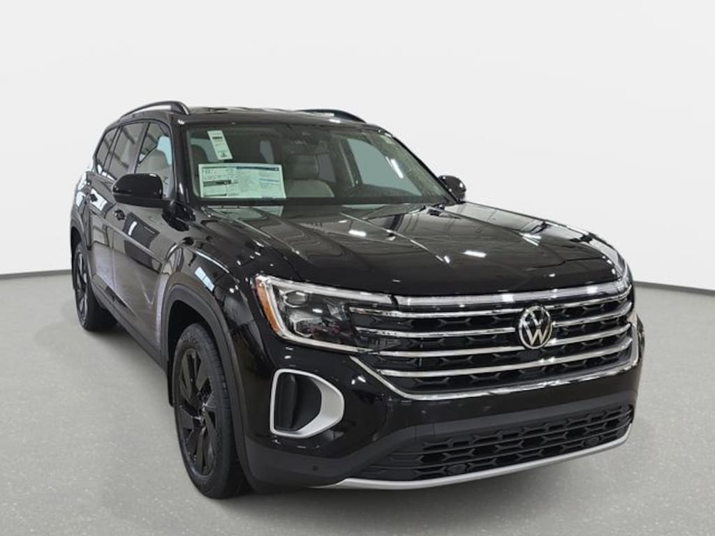 New 2026 Volkswagen Atlas SE w/Technology SUV
