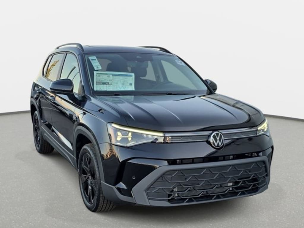 New 2027 Volkswagen Taos 1.5T SE Black SUV