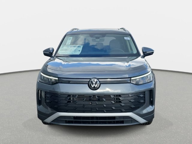 New 2026 Volkswagen Tiguan SE SUV