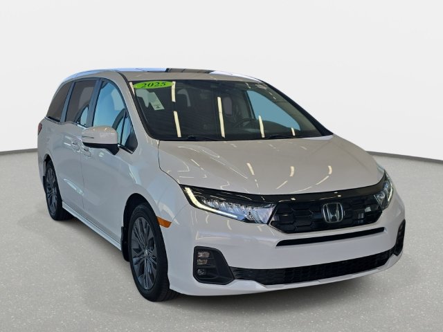 Used 2025 Honda Odyssey Touring Minivan/Van