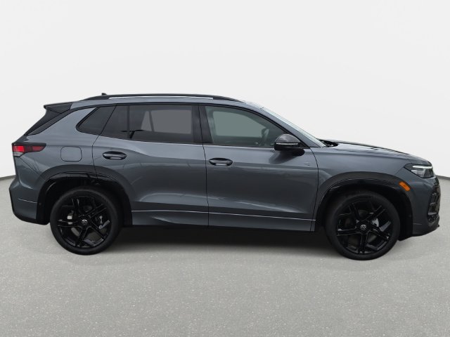 New 2026 Volkswagen Tiguan SE R-Line Black SUV