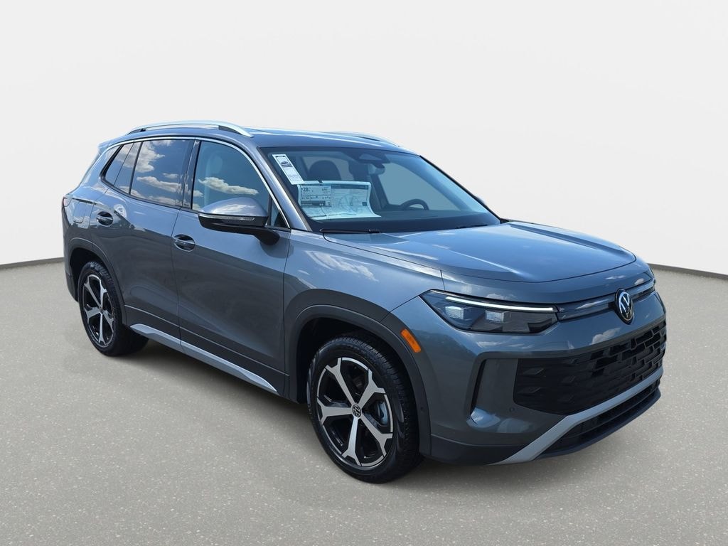 New 2026 Volkswagen Tiguan SE SUV