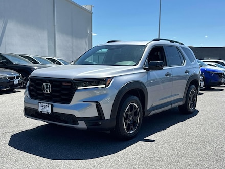 2025 Honda Pilot TrailSport SUV