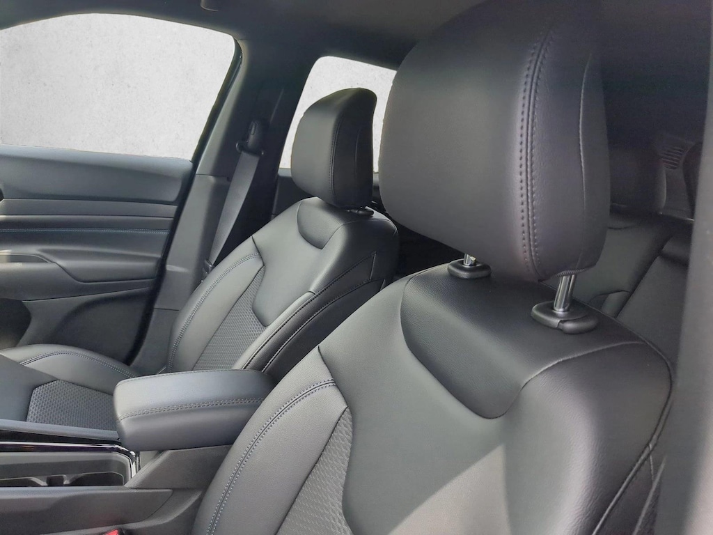 New 2026 Jeep Compass Latitude Altitude SUV